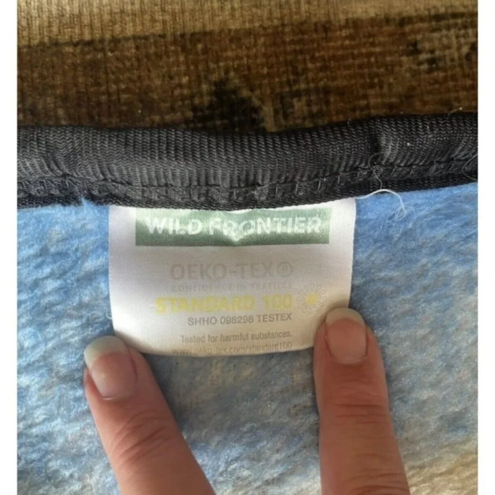James Meger Wolf Throw Blanket Fleece Wildlife‎ Wolf Moon Forest Cabin Vtg Decor